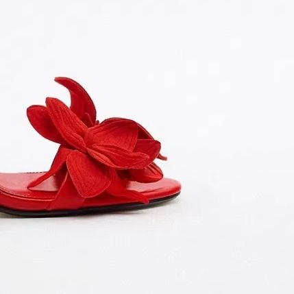 Ladies Solid Red Flowers Sanda - Crossfit Lady recensie en prijs