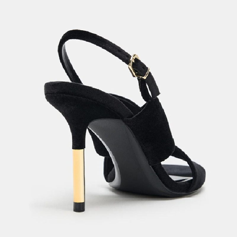 Designer Suede Wide Cross Stra - Crossfit Lady recensie en prijs