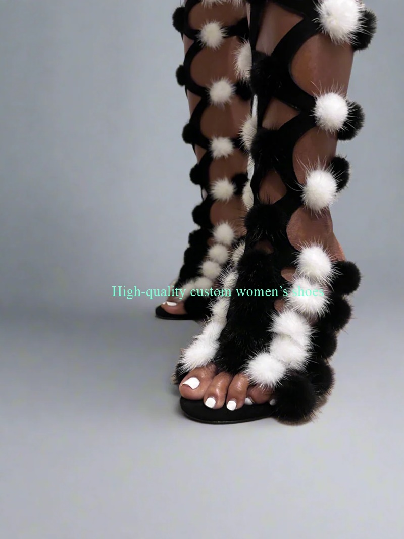 Pointed Toes White Pom-Pom Dec - Crossfit Outfit recensie en prijs