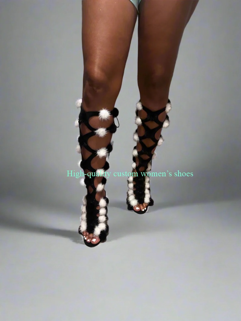 Pointed Toes White Pom-Pom Dec - Crossfit Outfit recensie en prijs